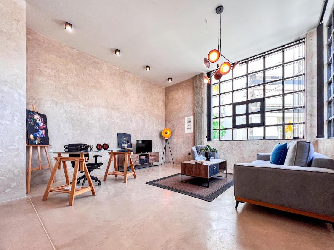 Mini Loft Apartment カラマタ エクステリア 写真