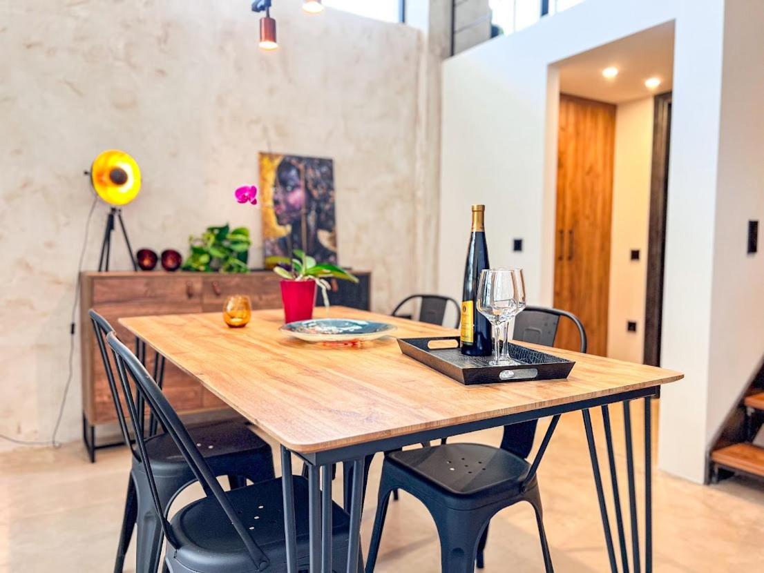 Mini Loft Apartment カラマタ エクステリア 写真