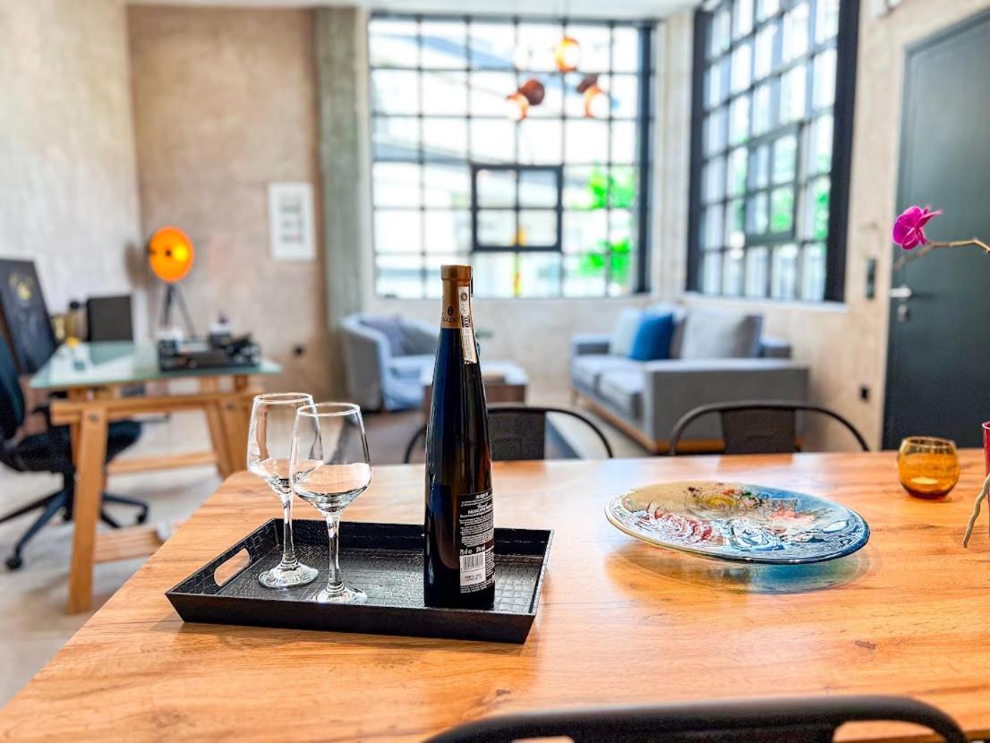 Mini Loft Apartment カラマタ エクステリア 写真