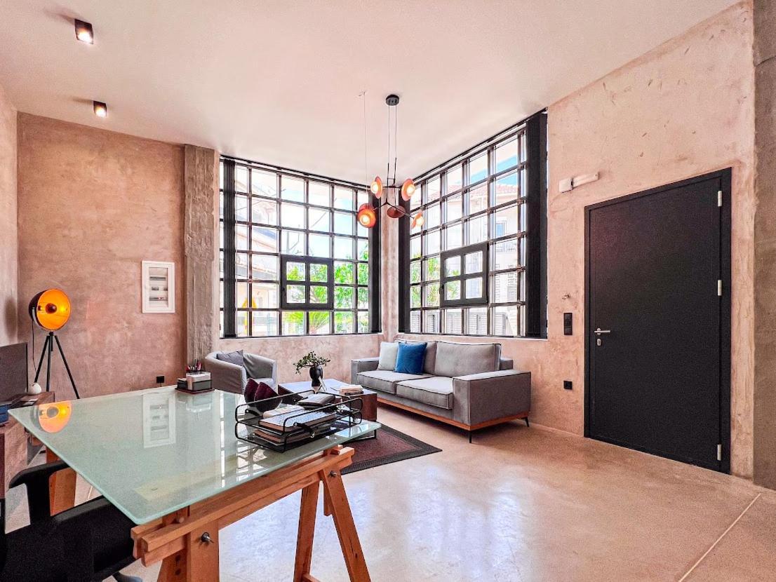 Mini Loft Apartment カラマタ エクステリア 写真