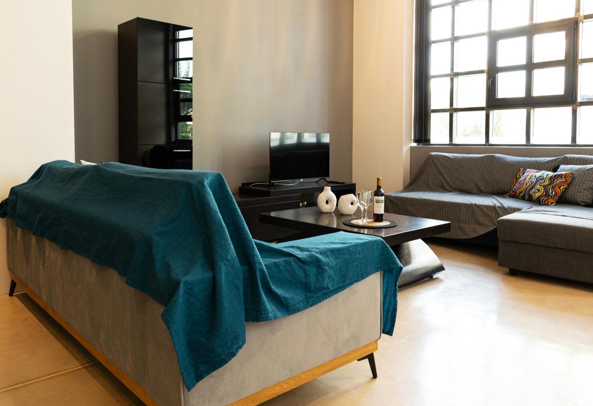 Mini Loft Apartment カラマタ エクステリア 写真