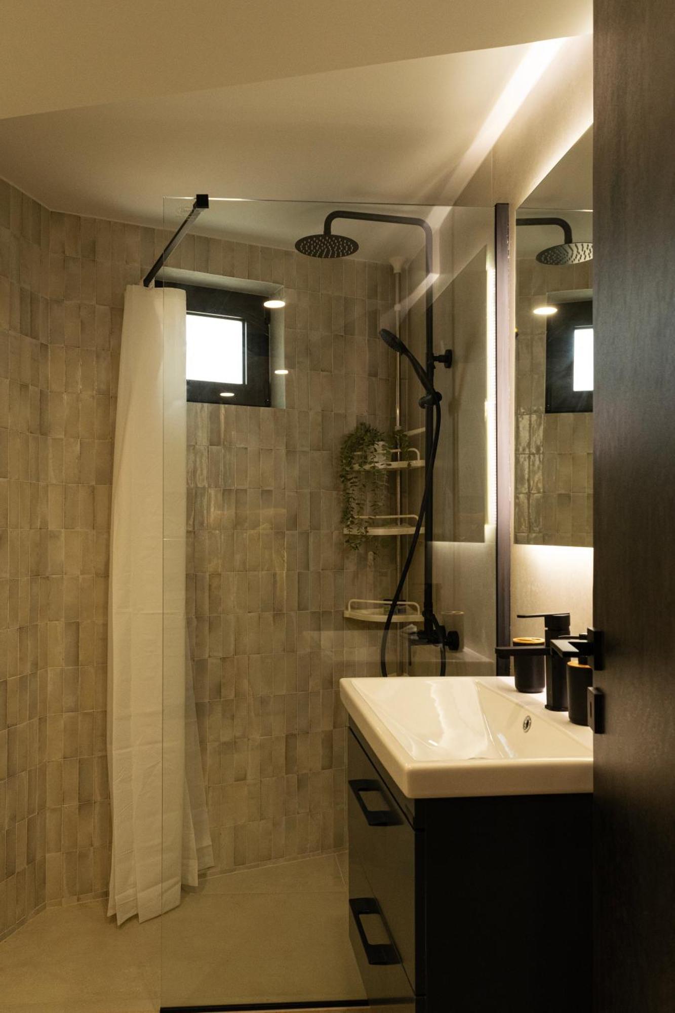 Mini Loft Apartment カラマタ エクステリア 写真